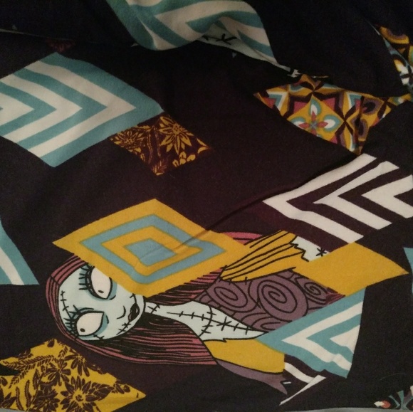 LuLaRoe Pants - LulaRoe TC leggings Sally and diamonds